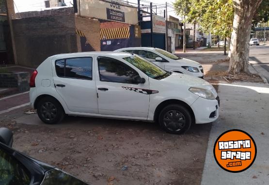 Autos - Renault sandero pack plus 1.6 V8 2012 GNC 202000Km - En Venta