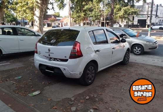 Autos - Renault sandero pack plus 1.6 V8 2012 GNC 202000Km - En Venta