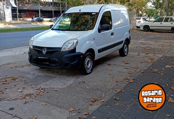 Utilitarios - Renault Kangoo authentique 2014 GNC 240000Km - En Venta