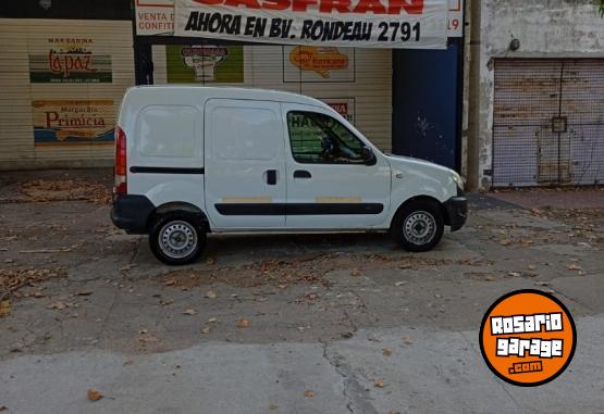Utilitarios - Renault Kangoo authentique 2014 GNC 240000Km - En Venta