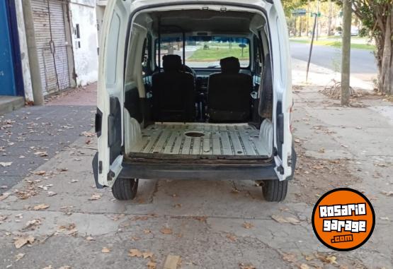 Utilitarios - Renault Kangoo authentique 2014 GNC 240000Km - En Venta