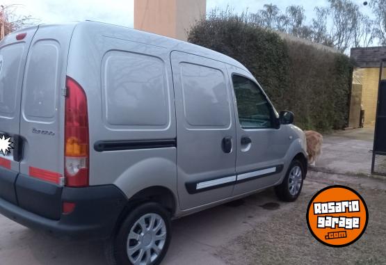 Utilitarios - Renault Kangoo dci 2015 Diesel 125000Km - En Venta