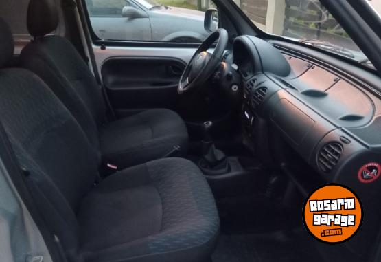 Utilitarios - Renault Kangoo dci 2015 Diesel 125000Km - En Venta