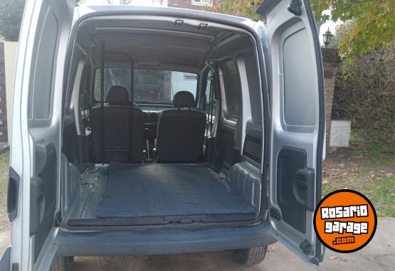 Utilitarios - Renault Kangoo dci 2015 Diesel 125000Km - En Venta