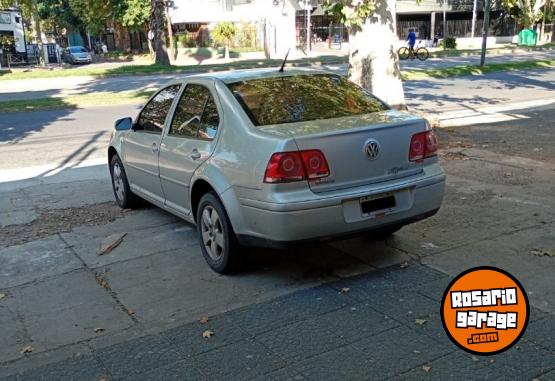 Autos - Volkswagen Bora Trend 2.0 MPI Triptr 2013 Diesel 300000Km - En Venta