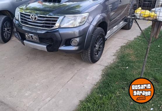 Camionetas - Toyota Hilux 2012 Diesel 270000Km - En Venta