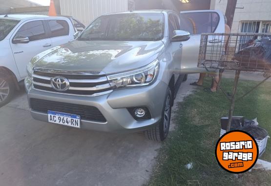 Camionetas - Toyota Hilux 2018 Diesel 153000Km - En Venta