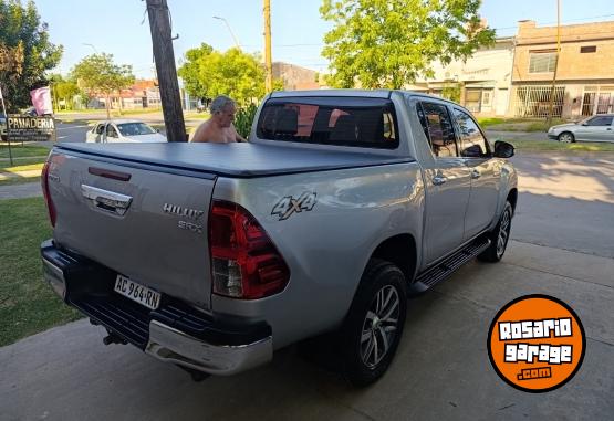 Camionetas - Toyota Hilux 2018 Diesel 153000Km - En Venta