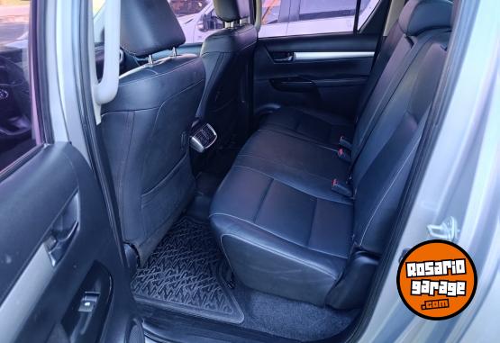 Camionetas - Toyota Hilux 2018 Diesel 153000Km - En Venta