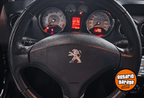 Autos - Peugeot 408 allure nav. 2016 GNC 140000Km - En Venta