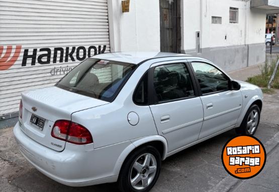 Autos - Chevrolet Corsa Classic 2010 GNC 210000Km - En Venta