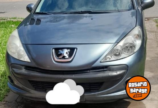 Autos - Peugeot 207 2009 Nafta 186000Km - En Venta