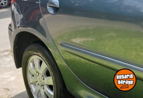 Autos - Peugeot 207 2009 Nafta 186000Km - En Venta