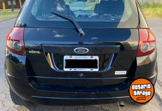 Autos - Ford Ka Viral 2010 Nafta 190000Km - En Venta