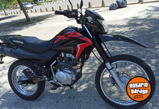 Motos - Honda XR150L 2023 Nafta 15000Km - En Venta