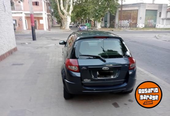 Autos - Ford KA 2010 Nafta 136000Km - En Venta