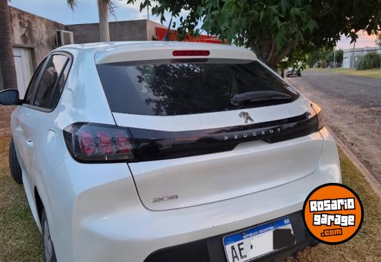 Autos - Peugeot 208 2021 Nafta 60000Km - En Venta