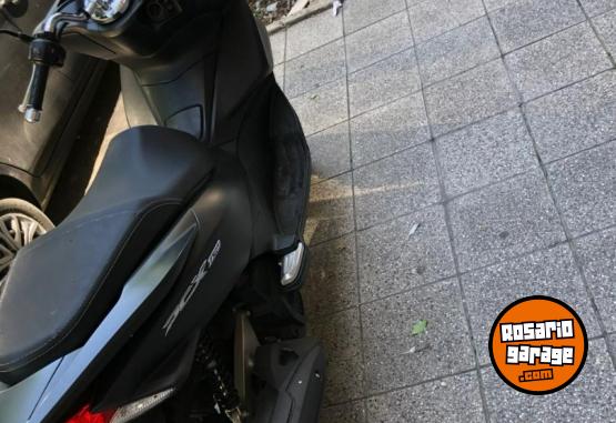Motos - Honda PCX 150 2016 Nafta 32000Km - En Venta