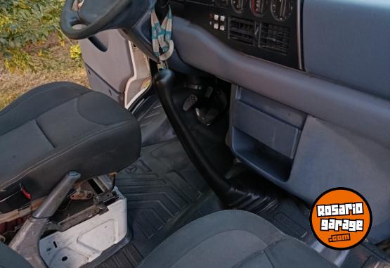 Utilitarios - Mercedes Benz Sprinter 312D 2000 Diesel 470000Km - En Venta