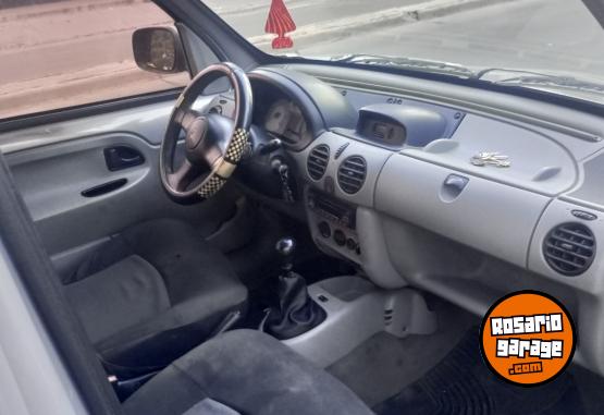 Utilitarios - Renault Kangoo 2009 Diesel 260000Km - En Venta