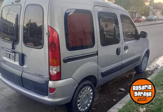 Utilitarios - Renault Kangoo 2009 Diesel 260000Km - En Venta