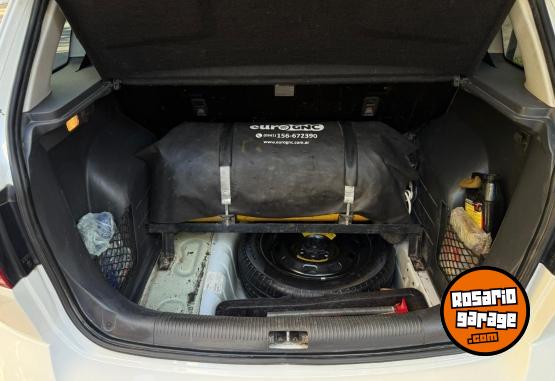 Autos - Volkswagen Suran highline 2019 GNC 125000Km - En Venta