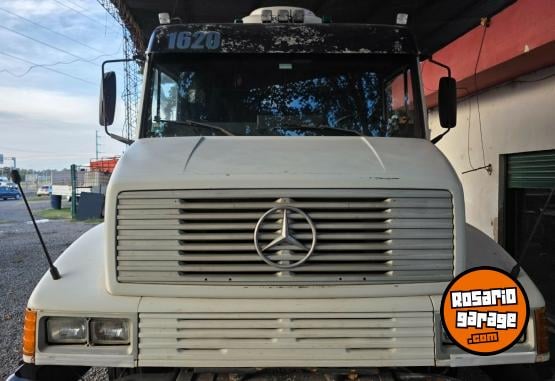 Camiones y Gr�as - VENDO MERCEDES-BENZ 1620 TRACTOR - En Venta