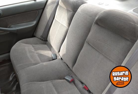 Autos - Honda Civic 1998 Nafta 111111Km - En Venta