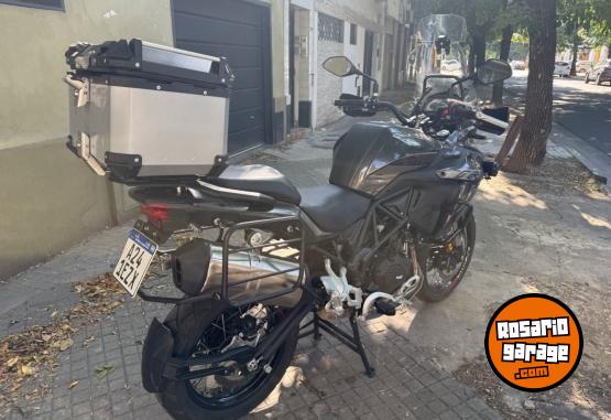 Motos - Benelli TRK 502 X 2025 Nafta 2000Km - En Venta
