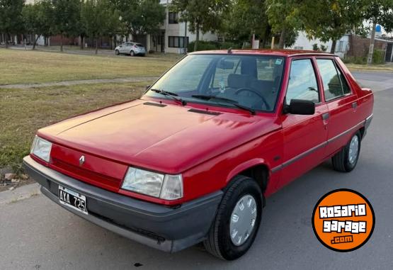 Autos - Renault 9 1996 Nafta 170000Km - En Venta