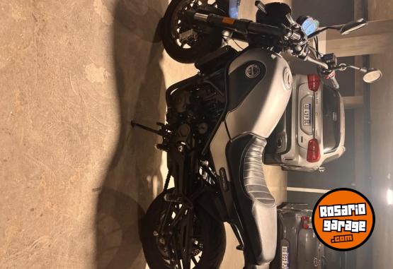 Motos - Benelli Leoncino 2020 Nafta 9200Km - En Venta