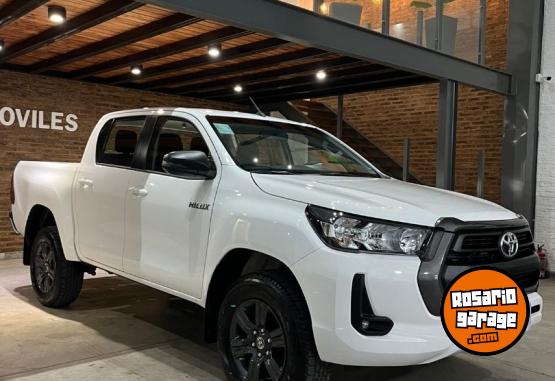 Camionetas - Toyota Hilux 2026 Diesel 111Km - En Venta