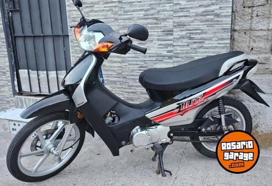 Motos - Motomel Blitz full 2023 Nafta 3500Km - En Venta