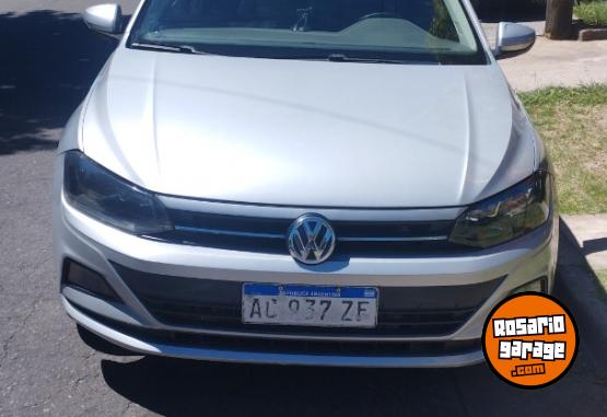 Autos - Volkswagen Virtus 2018 Nafta 153000Km - En Venta