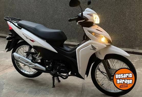Motos - Honda Wave 2024 Nafta 8100Km - En Venta