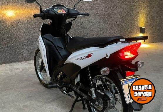 Motos - Honda Wave 2024 Nafta 8100Km - En Venta