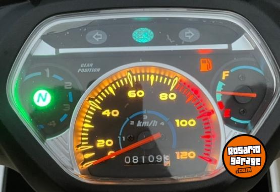 Motos - Honda Wave 2024 Nafta 8100Km - En Venta