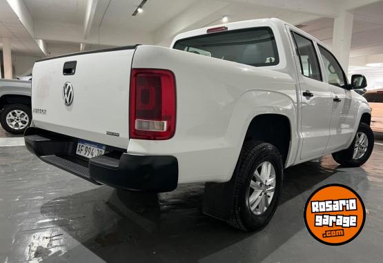 Camionetas - Volkswagen AMAROK TRENDLINE 4X2 14O 2023 Nafta 39700Km - En Venta