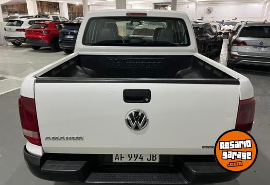 Camionetas - Volkswagen AMAROK TRENDLINE 4X2 14O 2023 Nafta 39700Km - En Venta