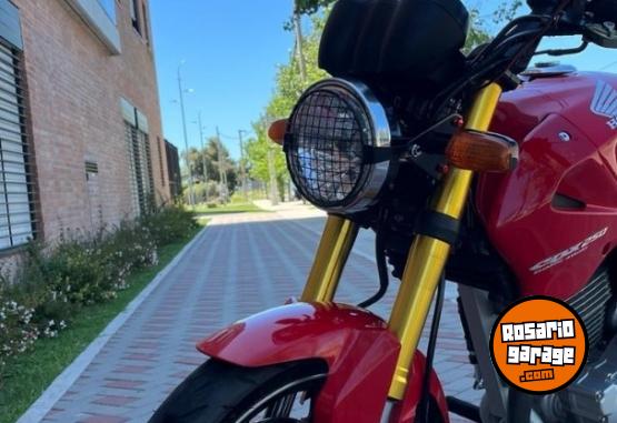 Motos - Honda Twister 2005 Nafta 29000Km - En Venta