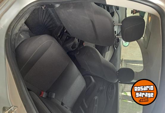 Autos - Chevrolet Onix 2019 Nafta 90000Km - En Venta