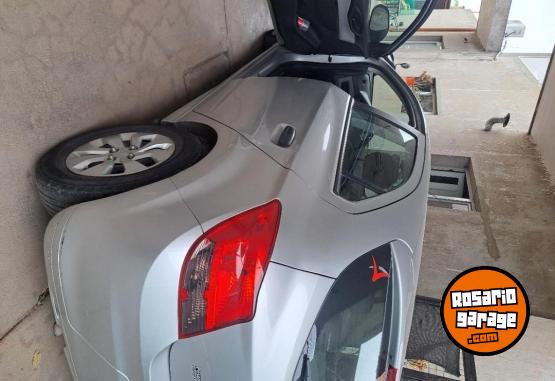 Autos - Chevrolet Onix 2019 Nafta 90000Km - En Venta