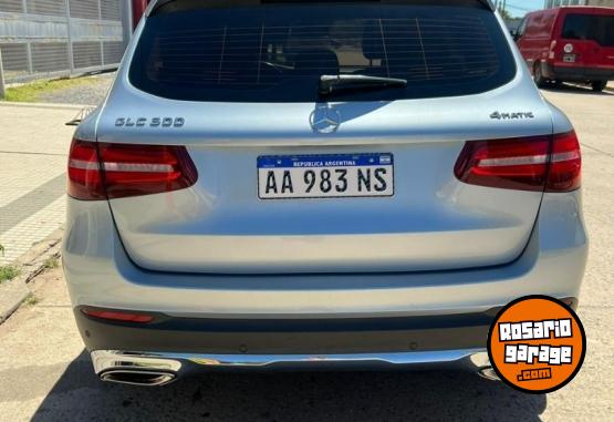 Camionetas - Mercedes Benz GLC 300 2017 Nafta 120000Km - En Venta