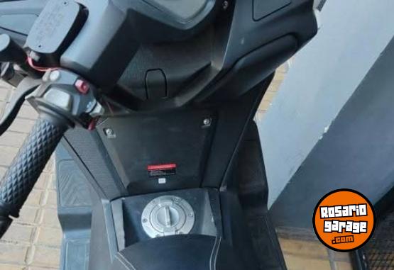 Motos - Voge Sr4 max 2024 Nafta 18000Km - En Venta