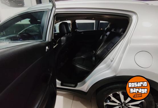 Camionetas - Kia Sportage EX 2.0 4x4 2017 Diesel 148000Km - En Venta