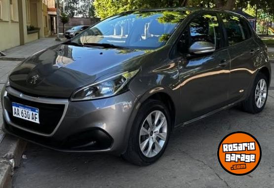 Autos - Peugeot 208 ACTIVE 1.5 20 2016 Nafta 122000Km - En Venta