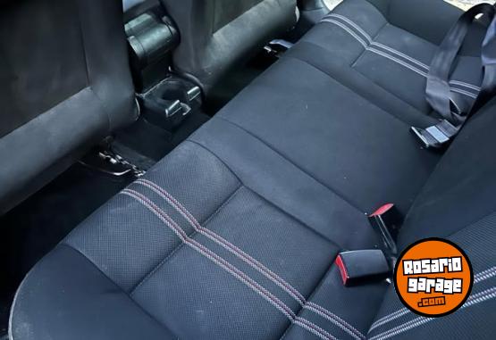 Autos - Volkswagen BORA 1.8T HIGHLINE 2013 2013 Nafta 160000Km - En Venta