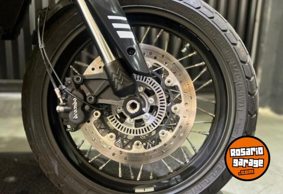 Motos - Moto Morini Seiemmezzo 650 SCR 2024 Nafta 3700Km - En Venta