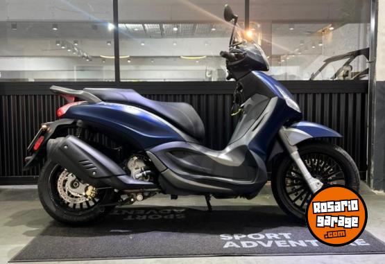 Motos - Piaggio BEVERLY 300 S 2020 Nafta 9265Km - En Venta