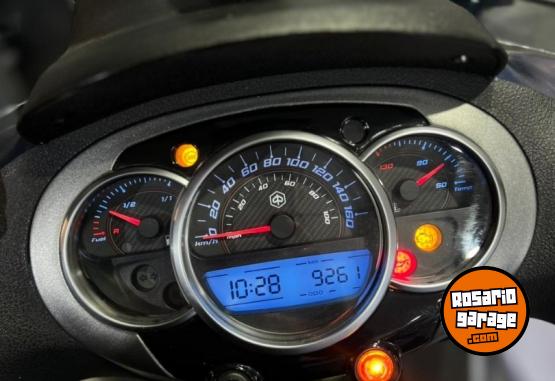 Motos - Piaggio BEVERLY 300 S 2020 Nafta 9265Km - En Venta